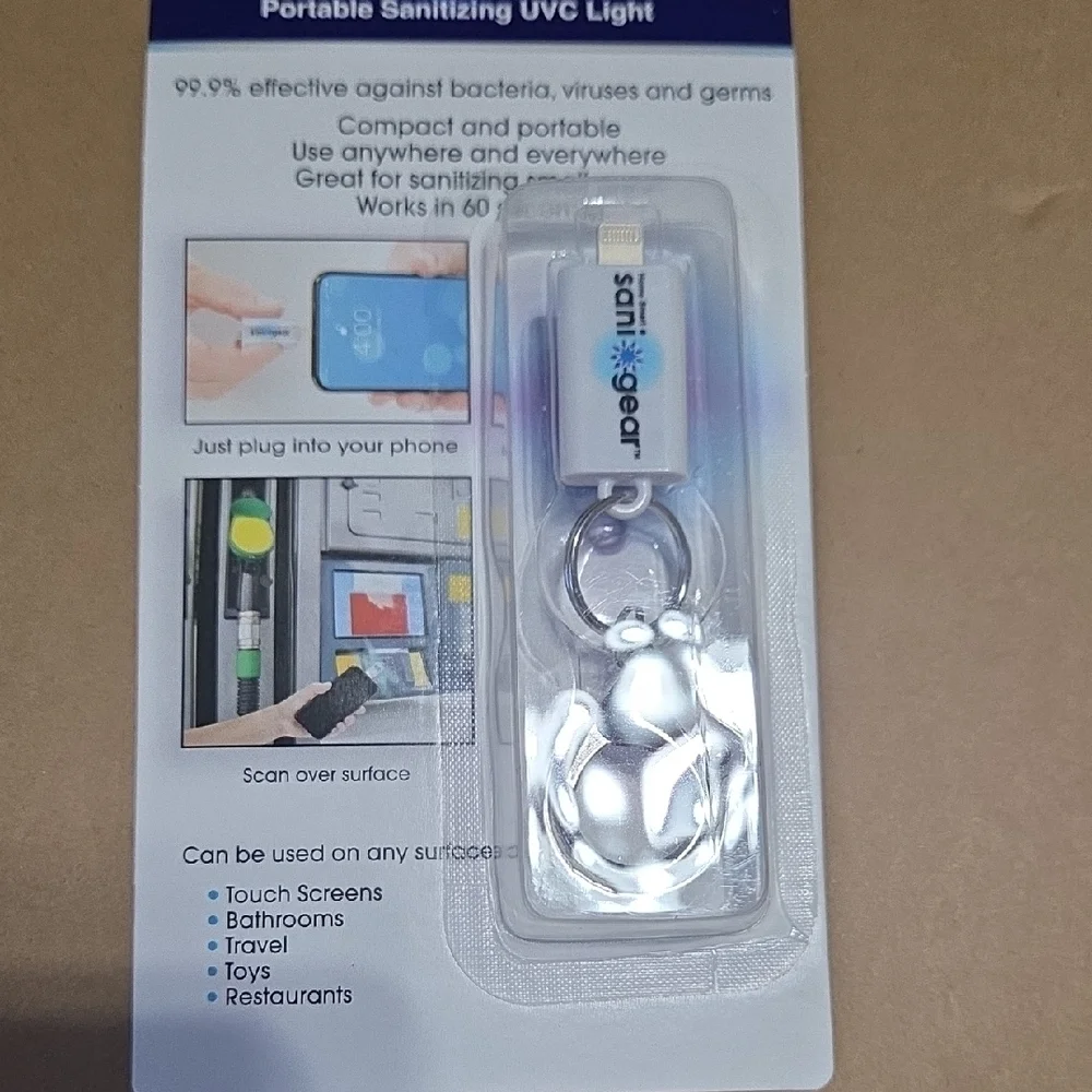 Portable Sanitizing UVC Light - Silver